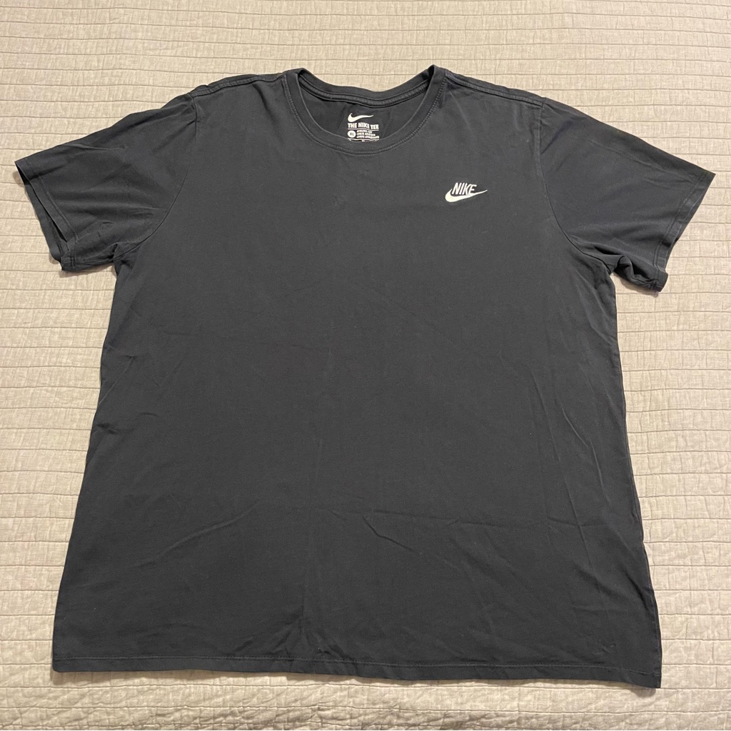 Nike Men's Sportswear Athletic Cut Cotton Short Sleeve Tee 827021 Xl